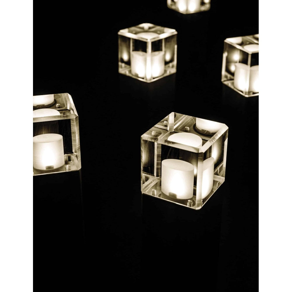 Hunza Cube Bollard Quartz Light