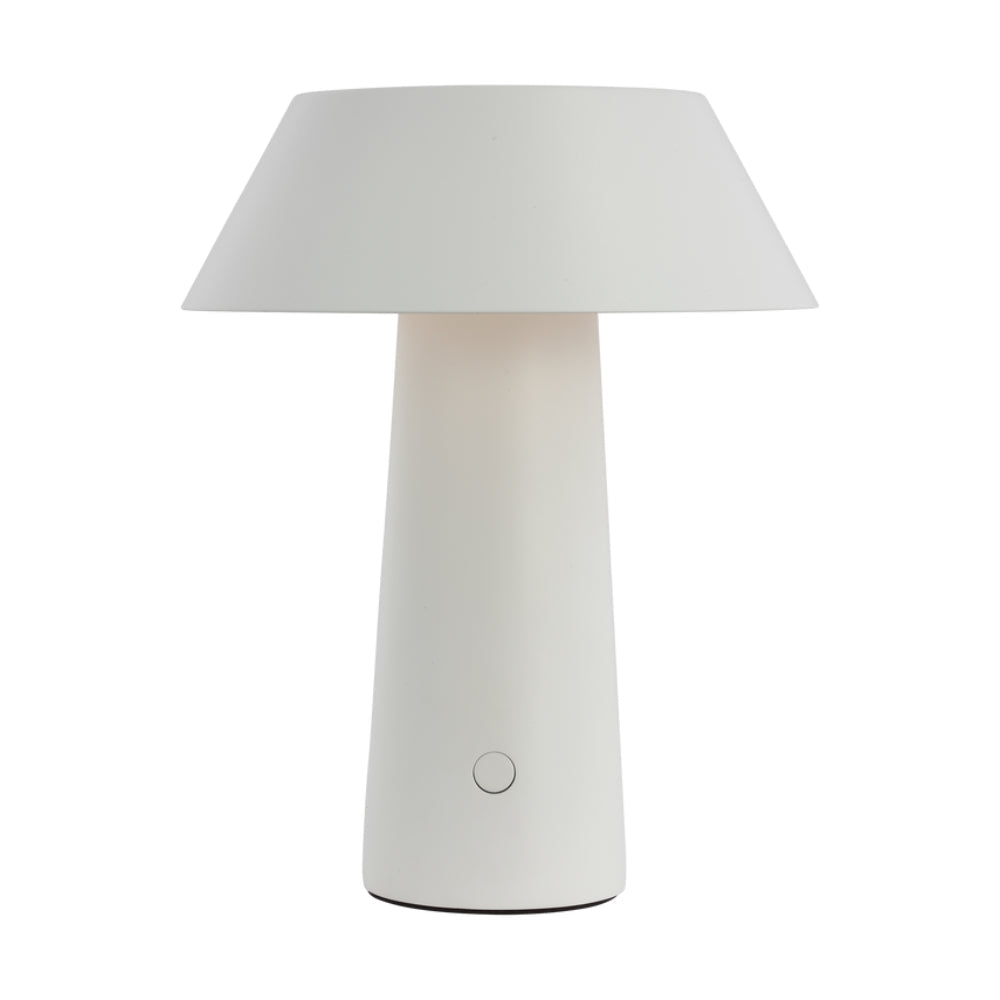 Visual Comfort Sesa Short Accent Rechargeable Table Lamp